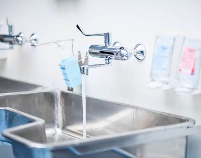 Surgical Scrub Sinks in Jalandhar